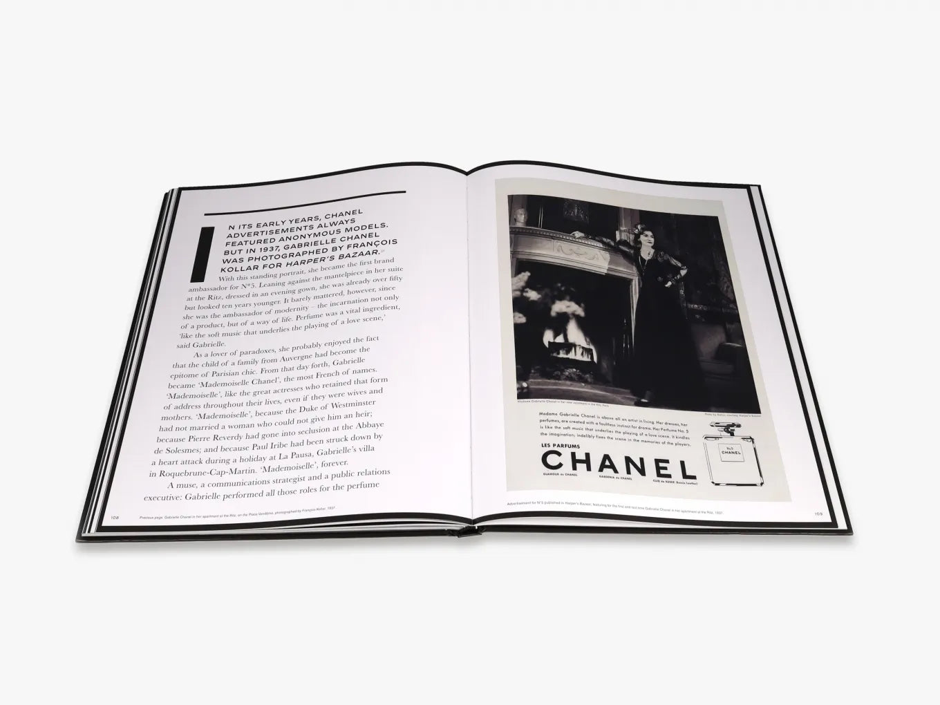 Chanel N°5 Thames & Hudson