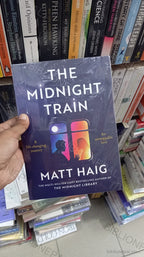 Photoshoot of The midnight train by Matt Haig