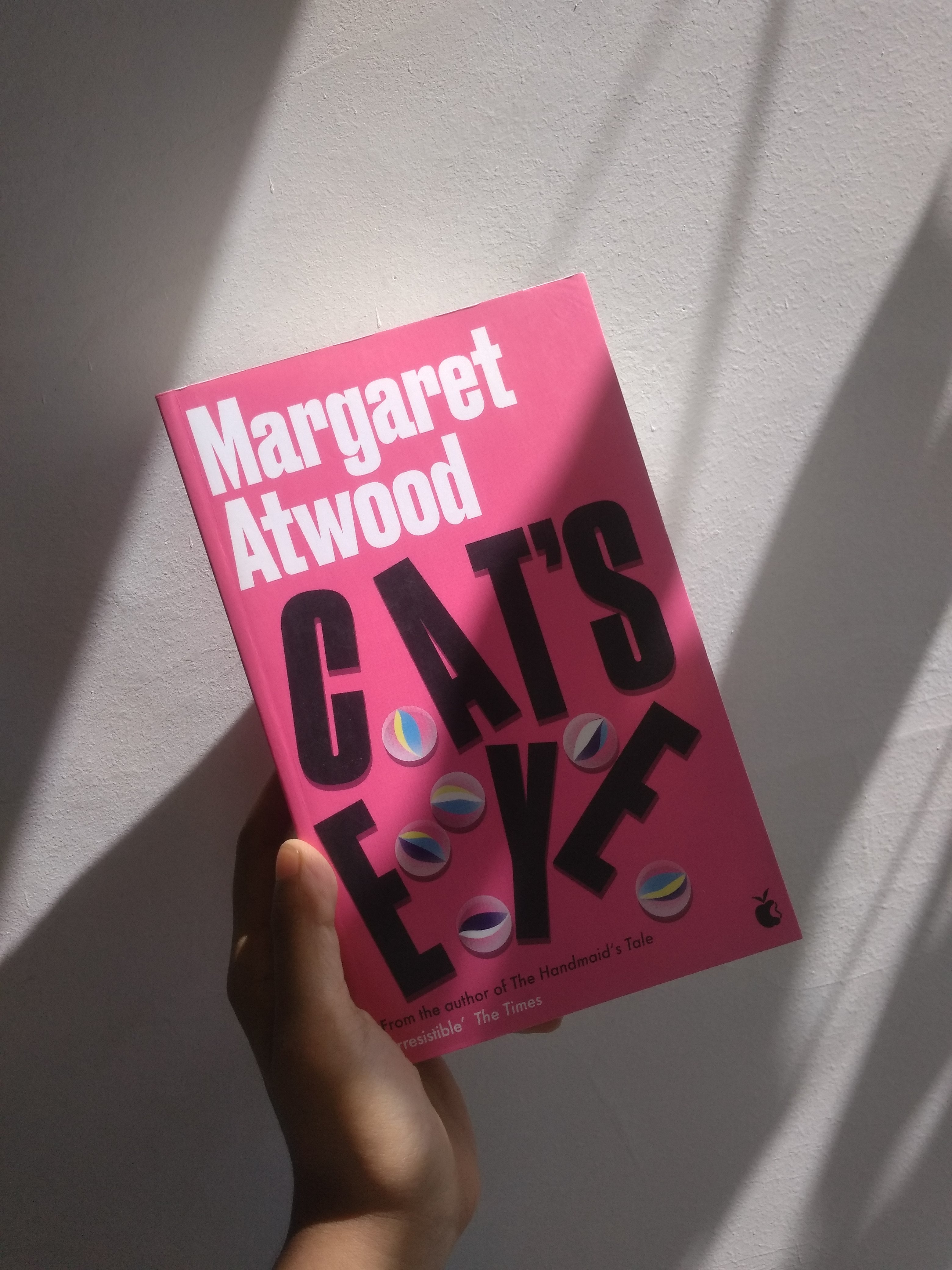 Cat's Eye BIBLIONEPAL