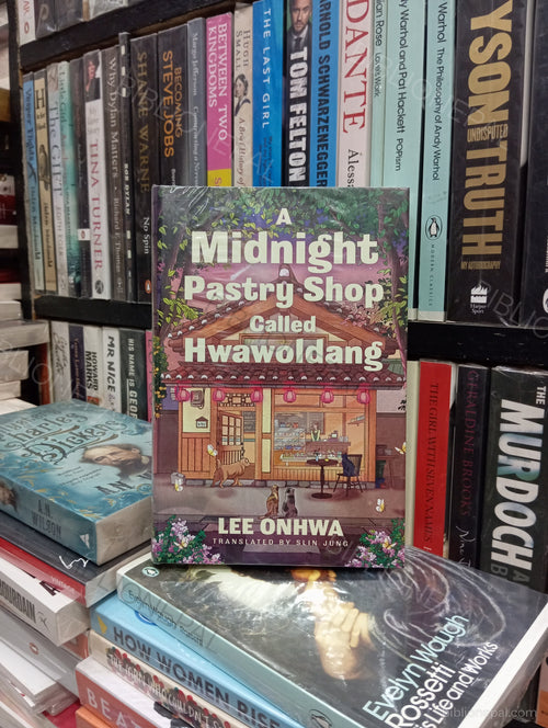 Photoshoot of A Midnight Pastry Shop Called Hwawoldang by Lee Onhwa | IMG_20260417_143906.jpg