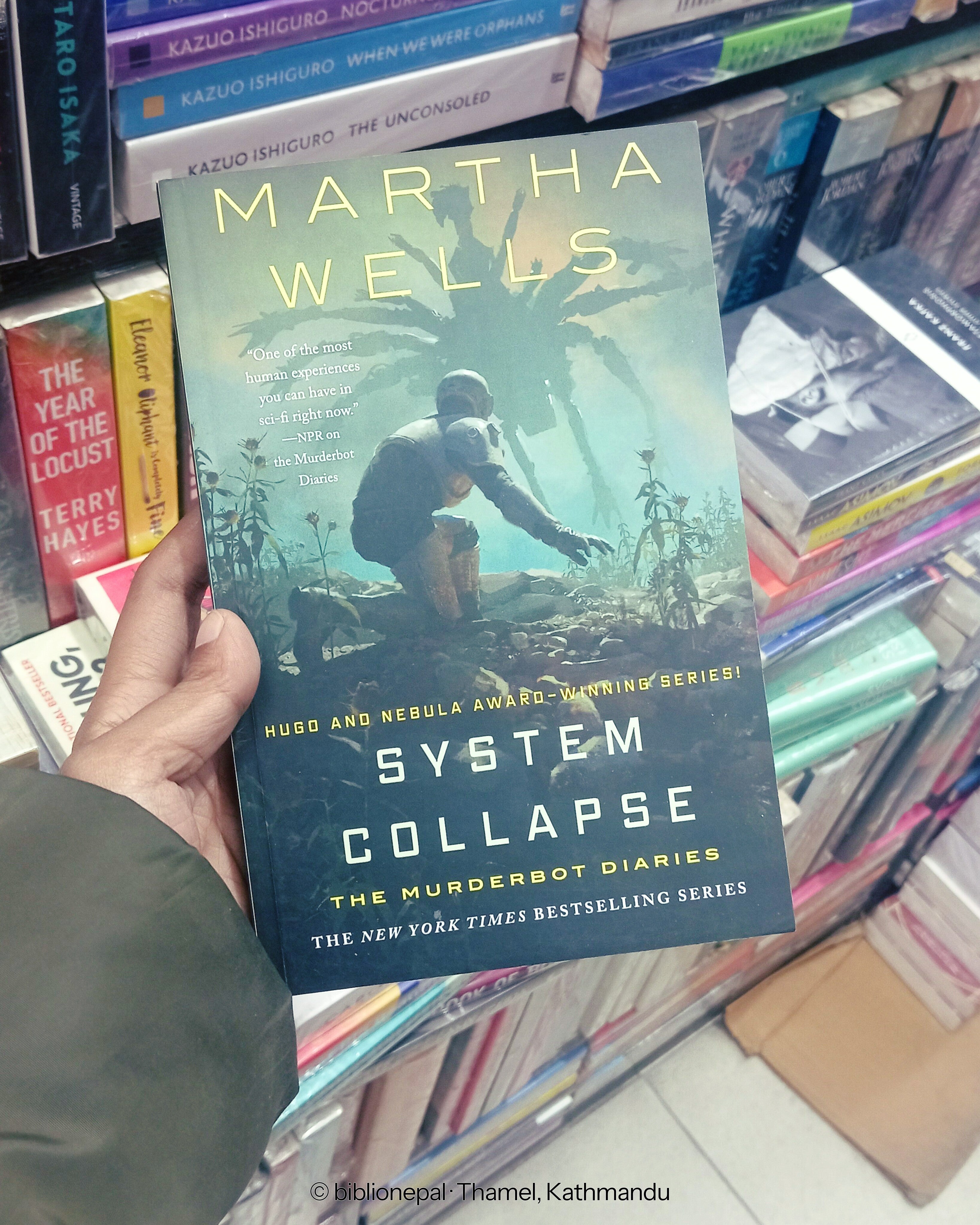 Photoshoot of System Collapse by Martha Wells | InShot_20260108_190600462.jpg