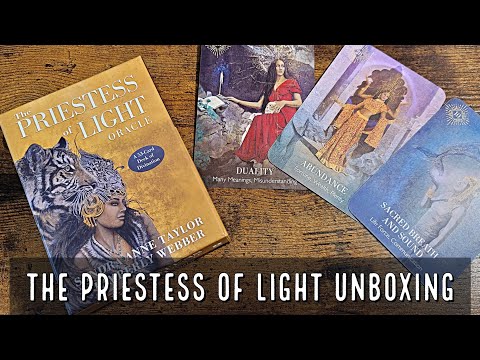 The Priestess of Light Oracle